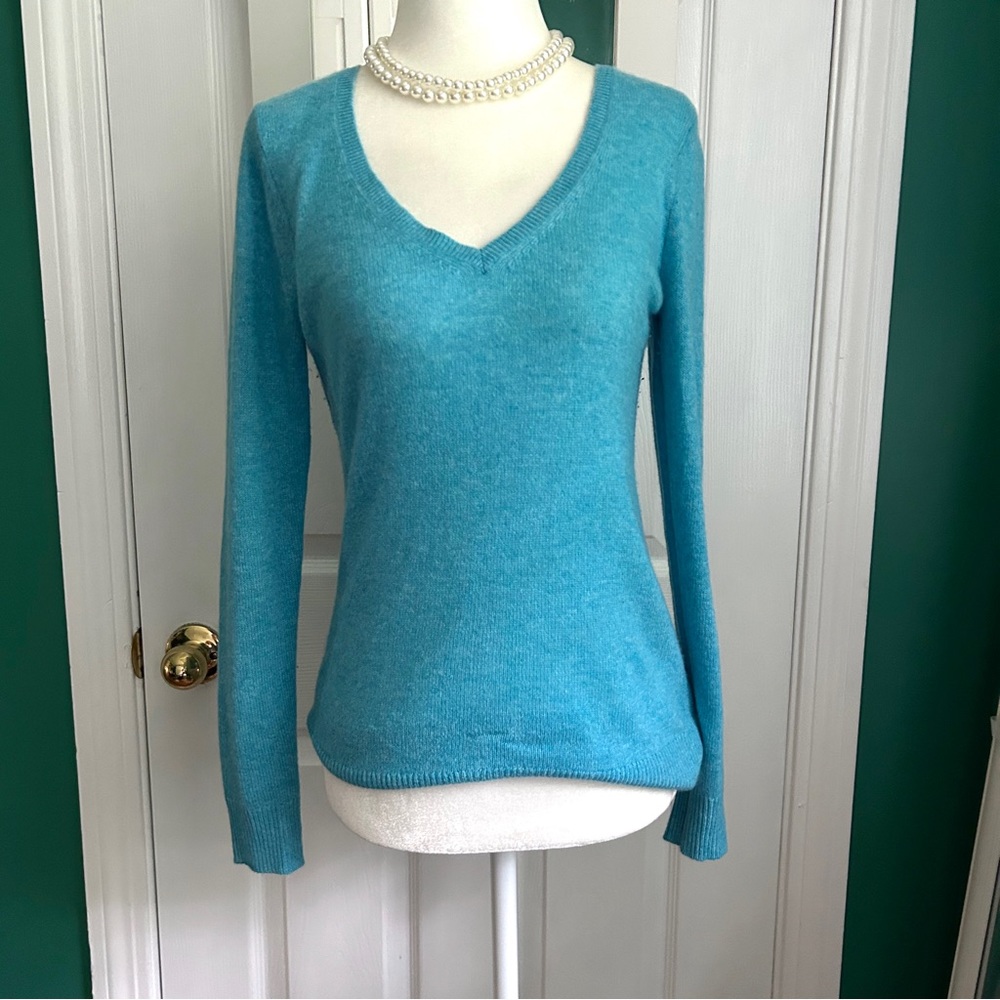 Ann Taylor Cashmere Sweater XS